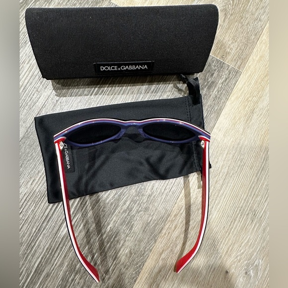 Dolce & Gabbana sunglasses - Picture 5 of 9